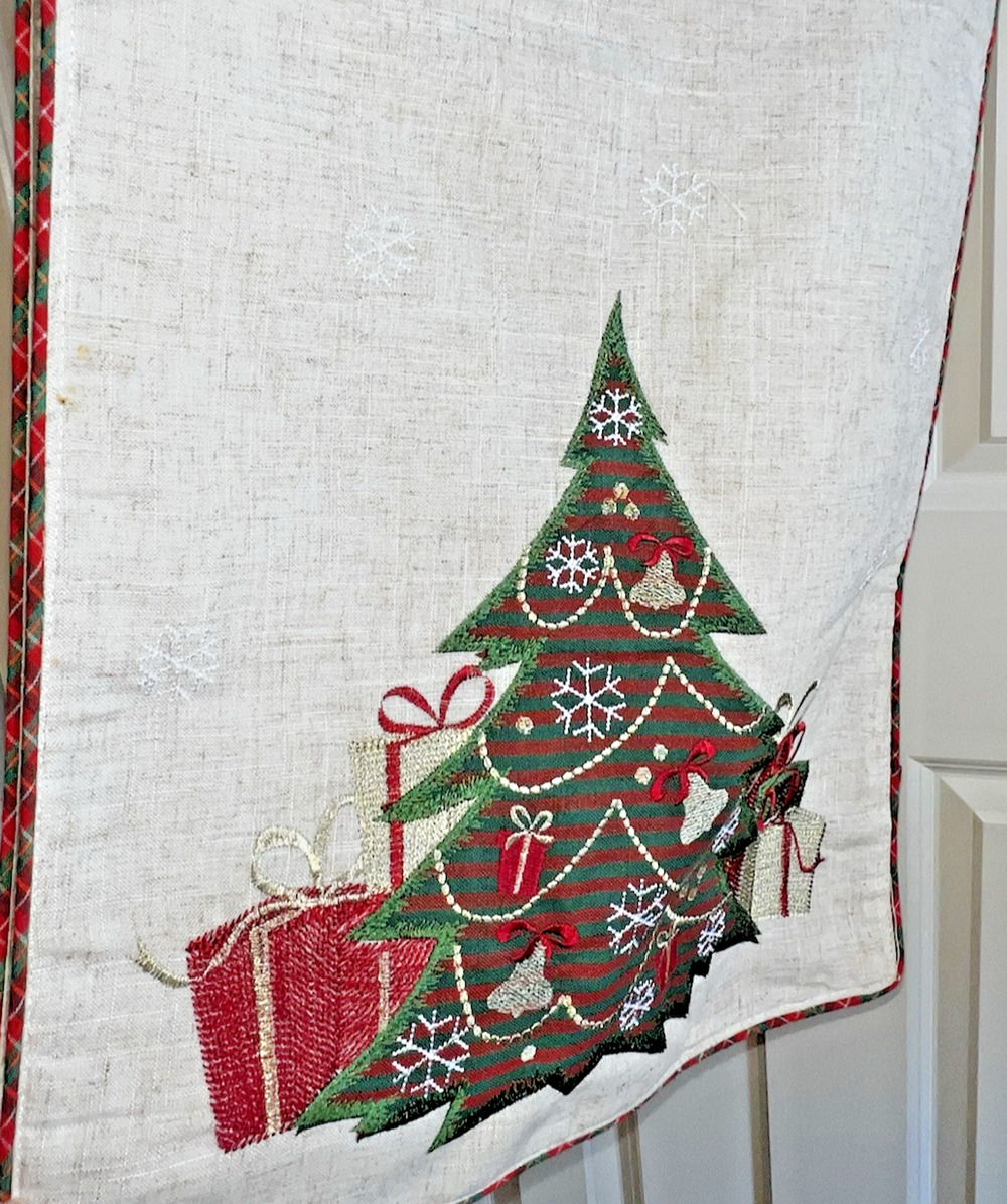 Christmas Table Runner 70" x 16" Applique & Embroidered Christmas Tree